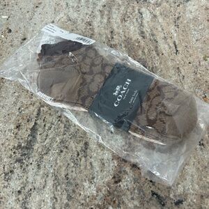 Coach Tan and Brown Patterned Socks crew socks set of 2 signature logo nwt gift